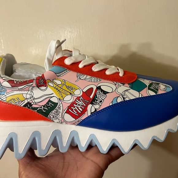 Brand New— Women Sneakers - Picture 8 of 8